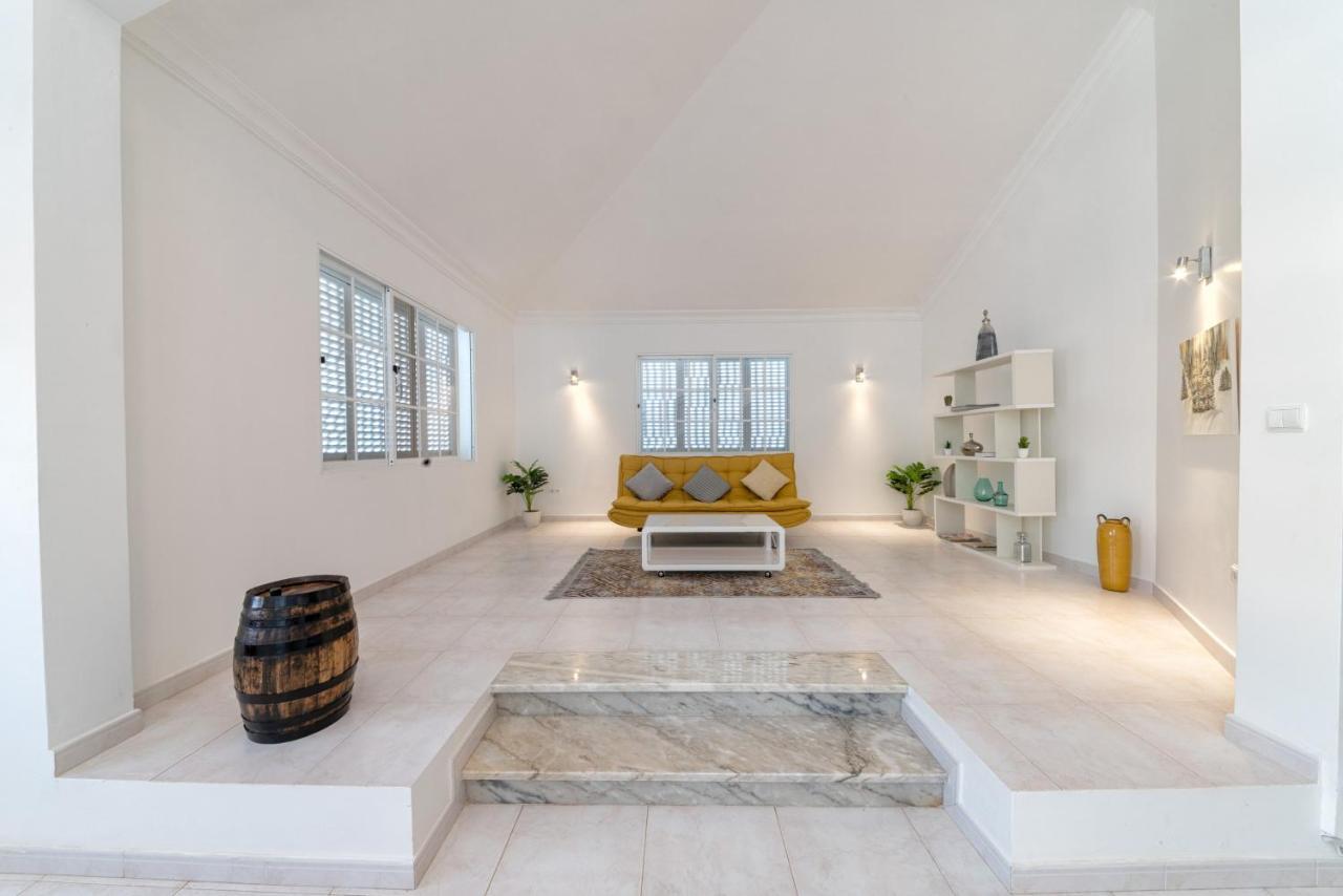 Mansion Almond - Sea, Sun And A Charming Refuge! Villa Paul do Mar  Luaran gambar
